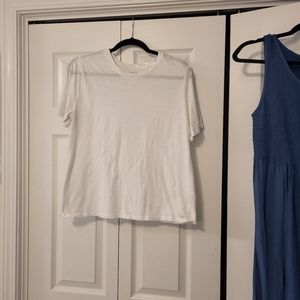 2 Banana Republic Malibu Tshirt Size L